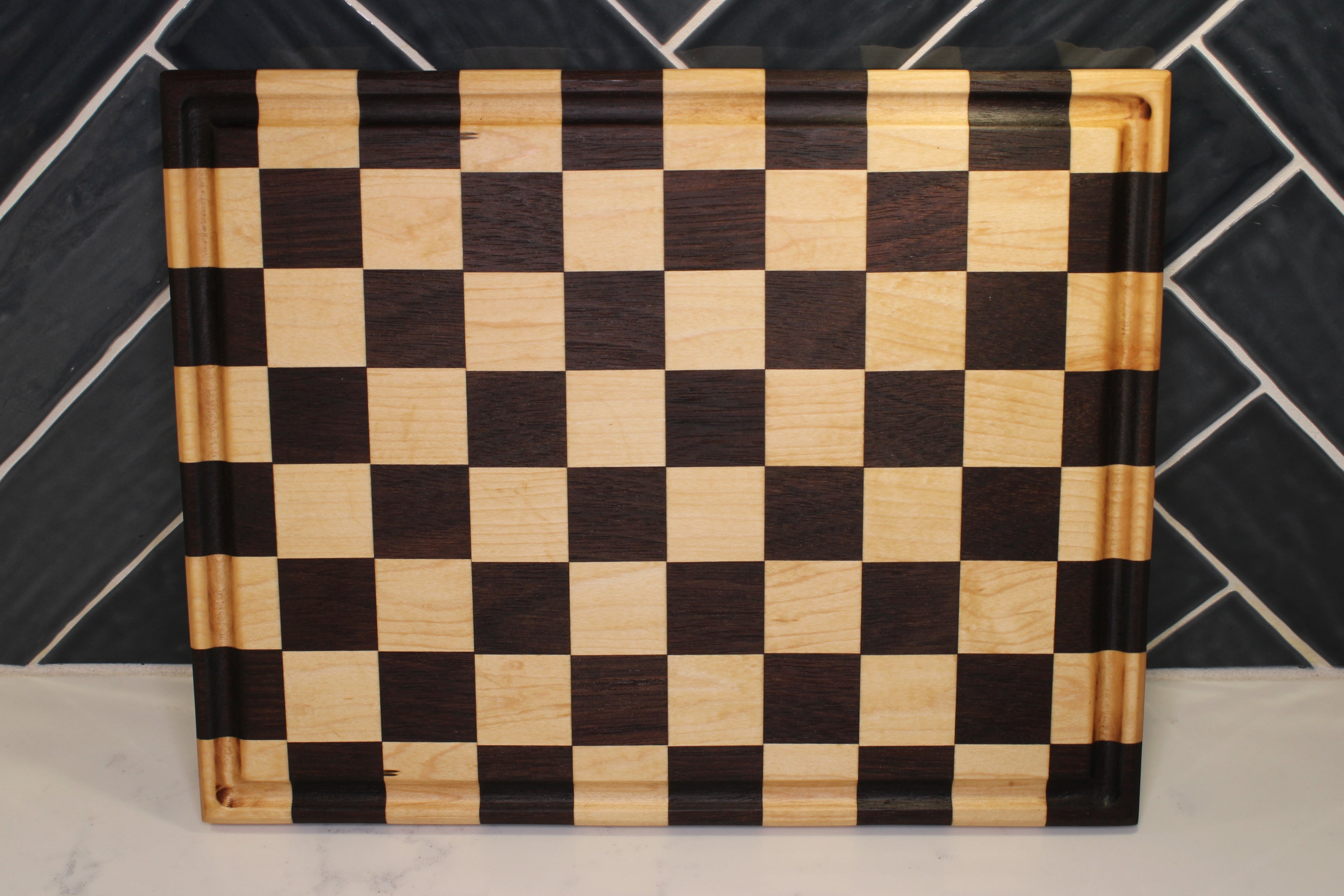 Peruvian Walnut / Maple Face Grain Cutting Board- 14" x 11"